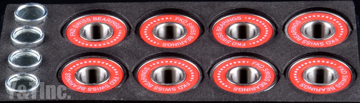 画像:FKD スイス レッド_2