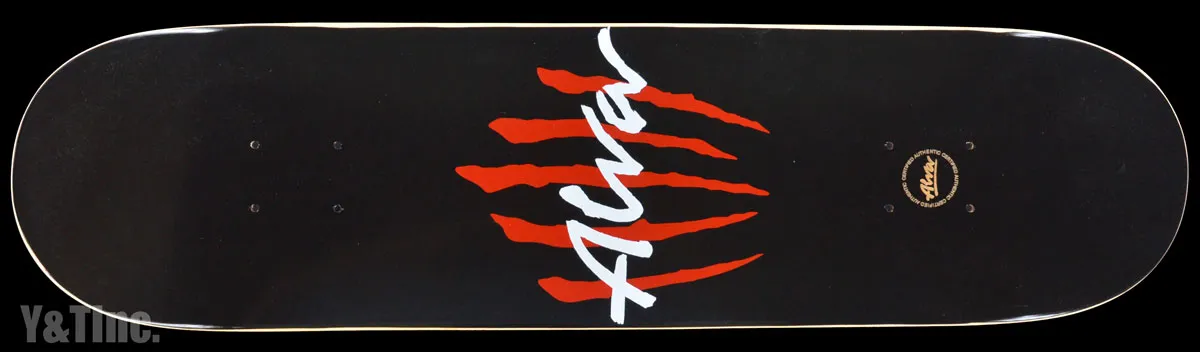 アルバ スクラッチ ブラックの画像1 画像:アルバ スクラッチ ブラック_1