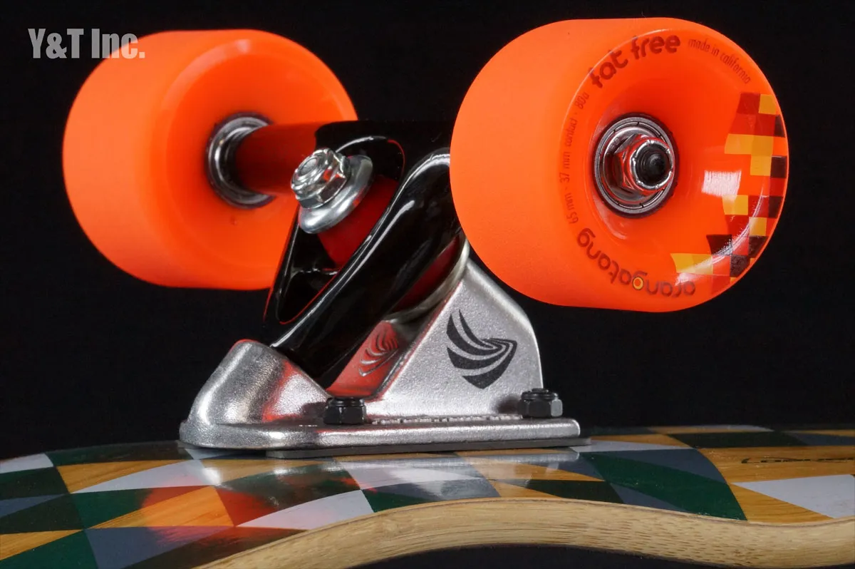 ローデッド カンタカ 8625 パリス150 ブラックシルバー ファットフリー65mm80aの画像5 画像:ローデッド カンタカ 8625 パリス150 ブラックシルバー ファットフリー65mm80a_5