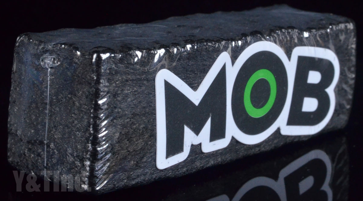 MOB GRIP CLEANER 1