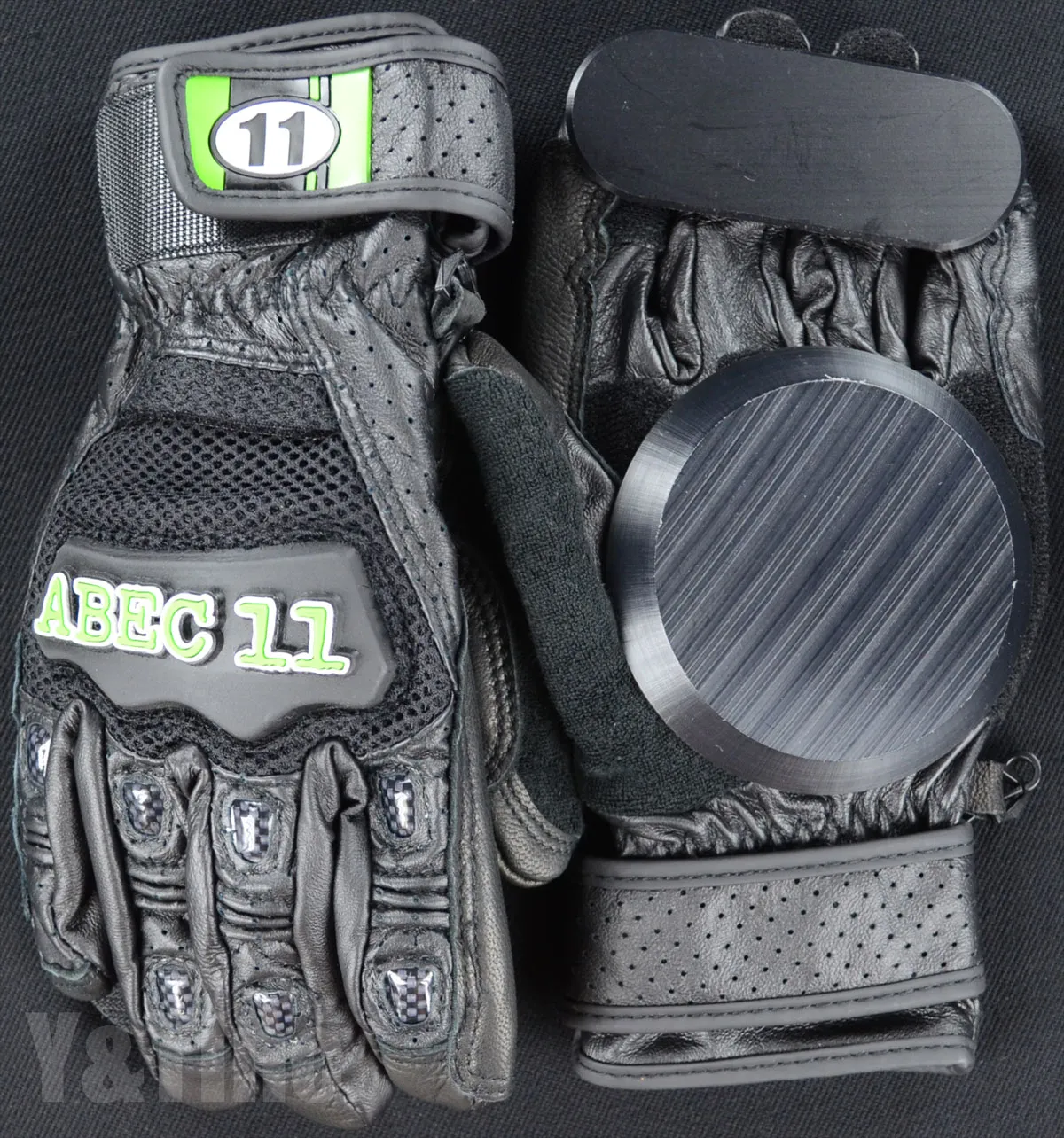 エイベック11 レースグローブ Sの画像1 画像:エイベック11 レースグローブ S_1