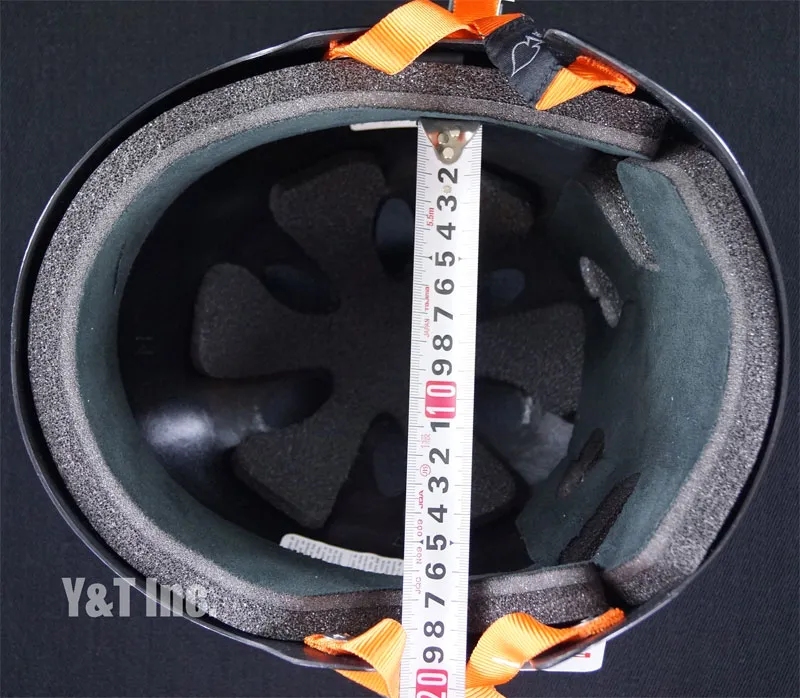 プロテック B2 グロスブラック XL 59cm-60cmの画像3 画像:プロテック B2 グロスブラック XL 59cm-60cm_3