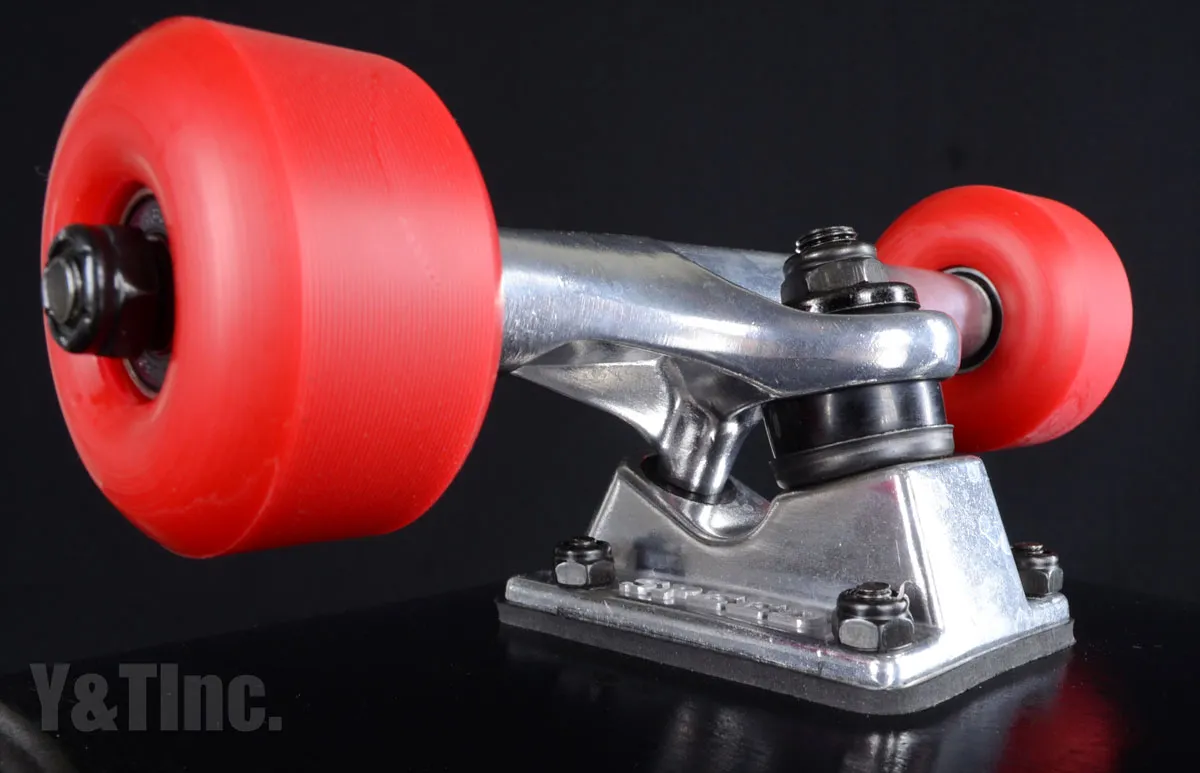 ブランクストリート 3280 ブラック スピード132シルバー 53mm 99a レッドの画像4 画像:ブランクストリート 3280 ブラック スピード132シルバー 53mm 99a レッド_4