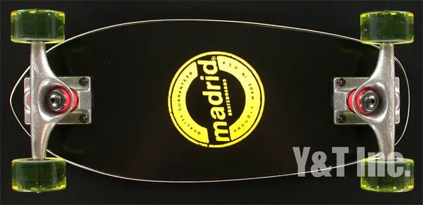 画像:マドリッド ミニ18 キャデラック56mm ブラック_1