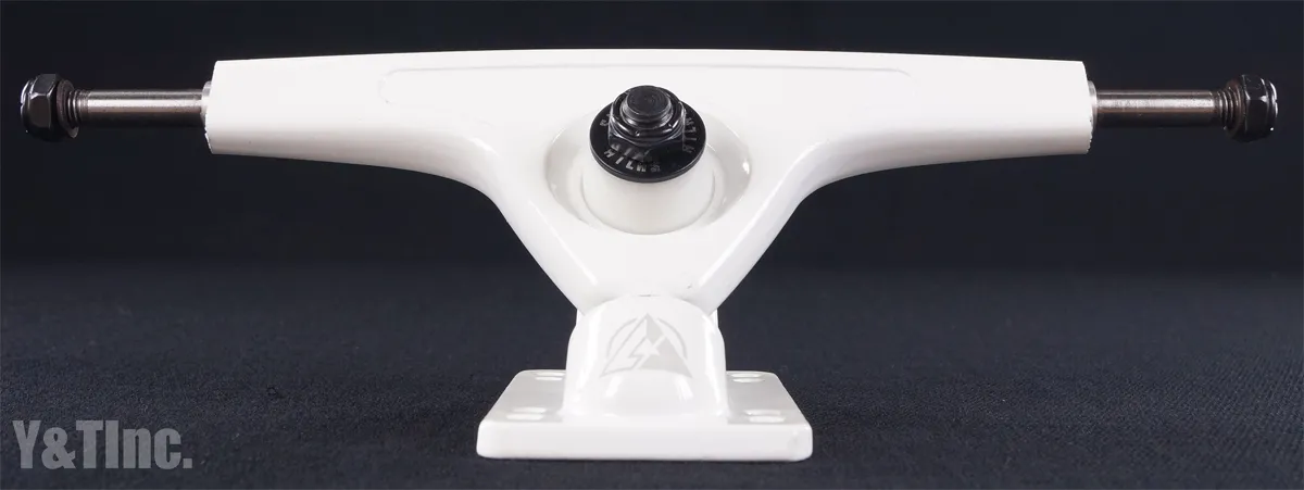 アトラス 180mm ウルトラライト 48d ホワイト 2個の画像2 画像:アトラス 180mm ウルトラライト 48d ホワイト 2個_2