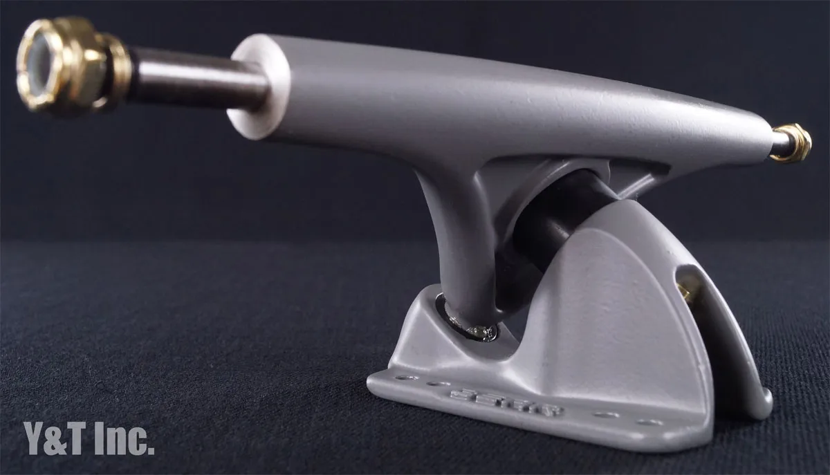 ベアー グリズリー852s マットグレイの画像3 画像:ベアー グリズリー852s マットグレイ_3