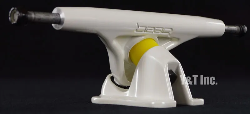 画像:ベアー グリズリー852s パールホワイト_3