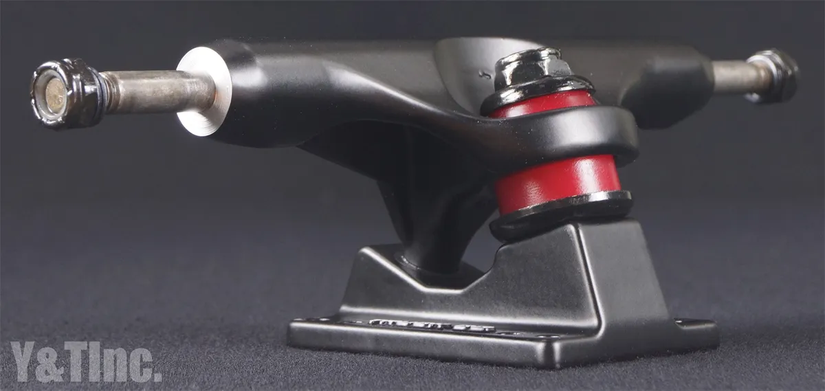 キャリバー スタンダード 8.5 ブラックの画像2 画像:キャリバー スタンダード 8.5 ブラック_2