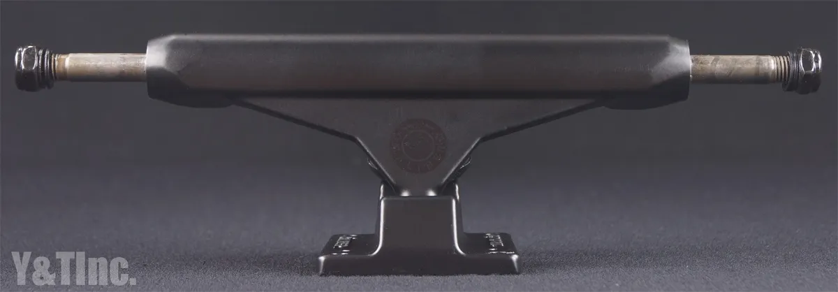 キャリバー スタンダード 8.5 ブラックの画像3 画像:キャリバー スタンダード 8.5 ブラック_3