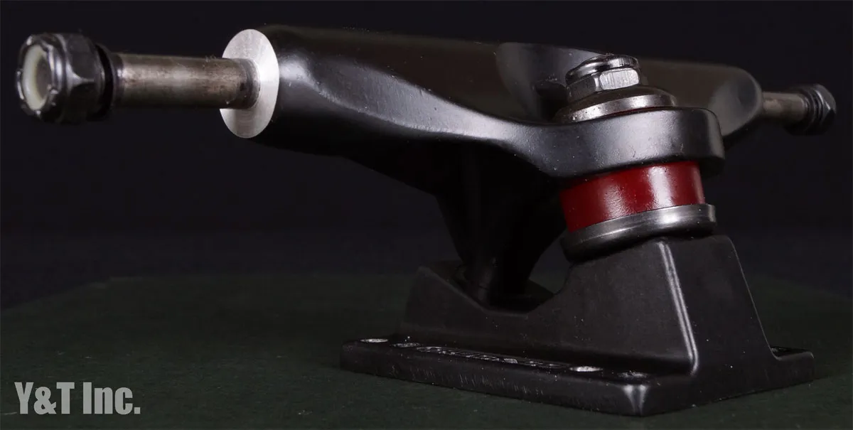 キャリバー TKP 8.0 ブラックの画像2 画像:キャリバー TKP 8.0 ブラック_2