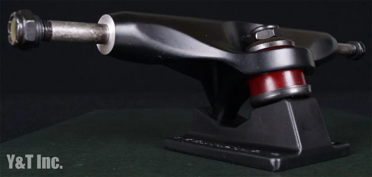 キャリバー TKP 8.5 ブラックの画像2 画像:キャリバー TKP 8.5 ブラック_2