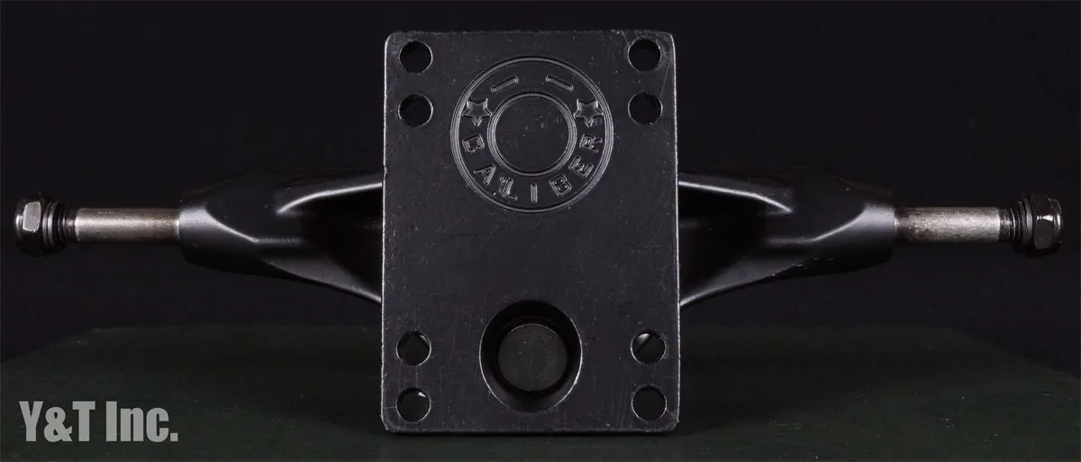 キャリバー TKP 8.5 ブラックの画像3 画像:キャリバー TKP 8.5 ブラック_3