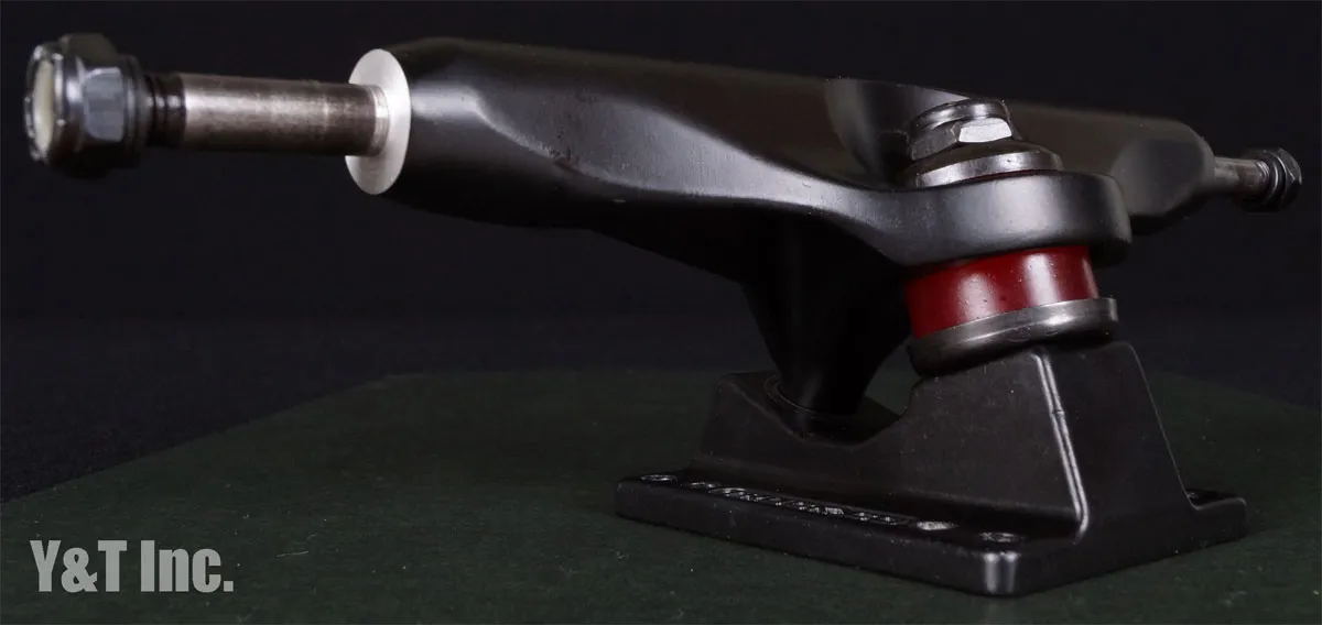 キャリバー TKP 9.0 ブラックの画像2 画像:キャリバー TKP 9.0 ブラック_2