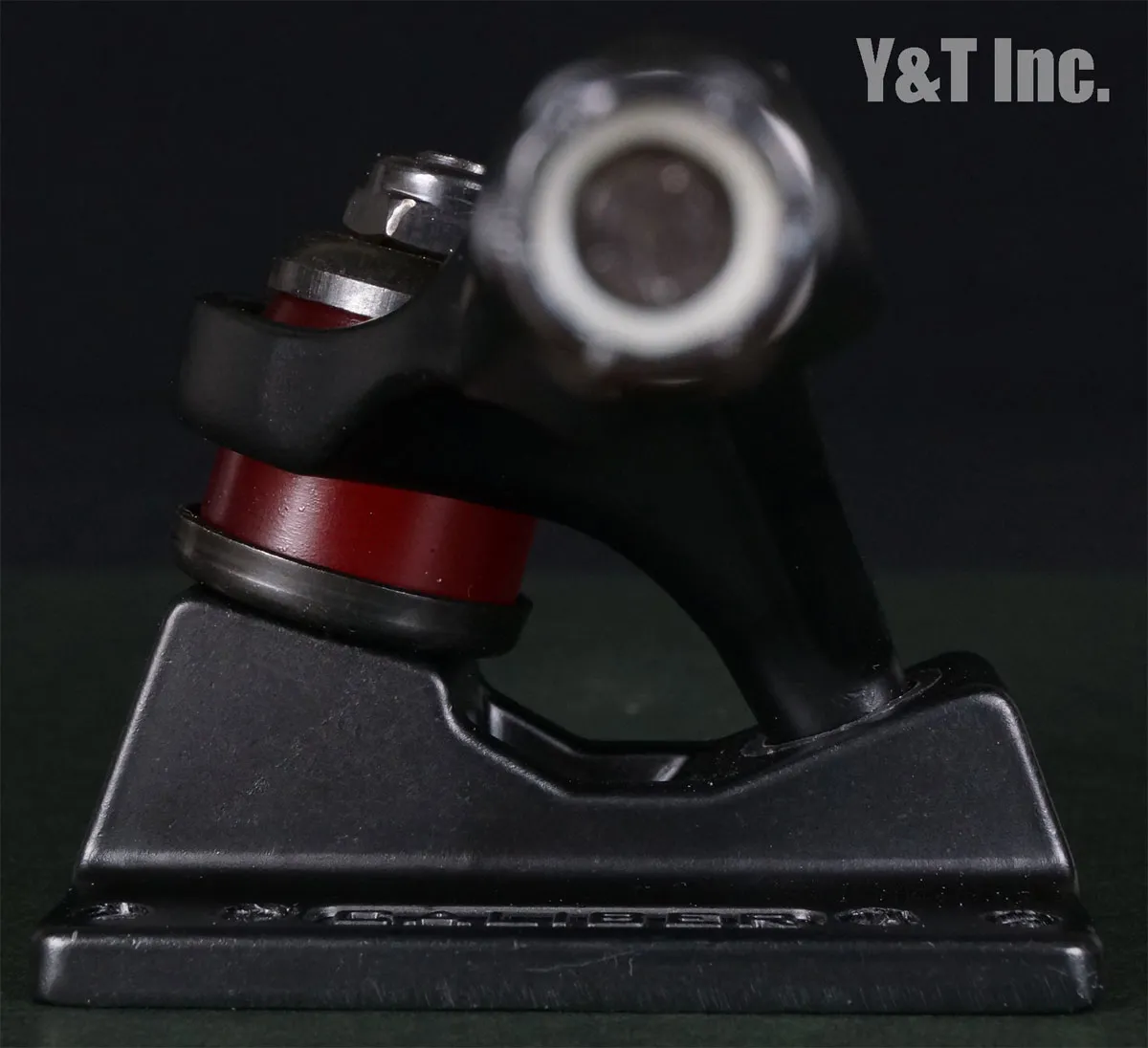 キャリバー TKP 9.0 ブラックの画像4 画像:キャリバー TKP 9.0 ブラック_4