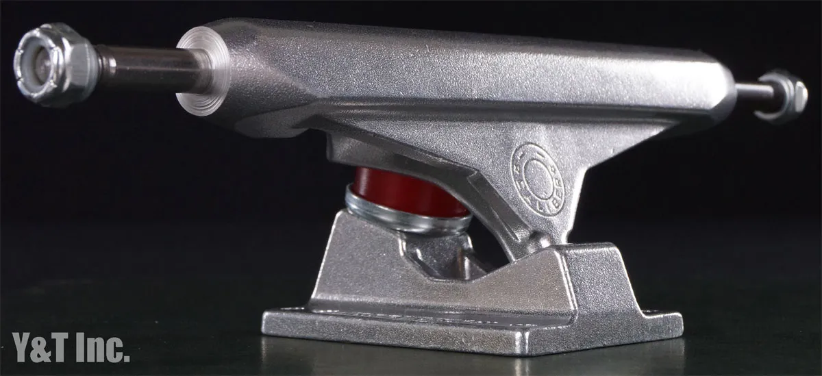 キャリバー TKP 9.0 シルバーの画像2 画像:キャリバー TKP 9.0 シルバー_2