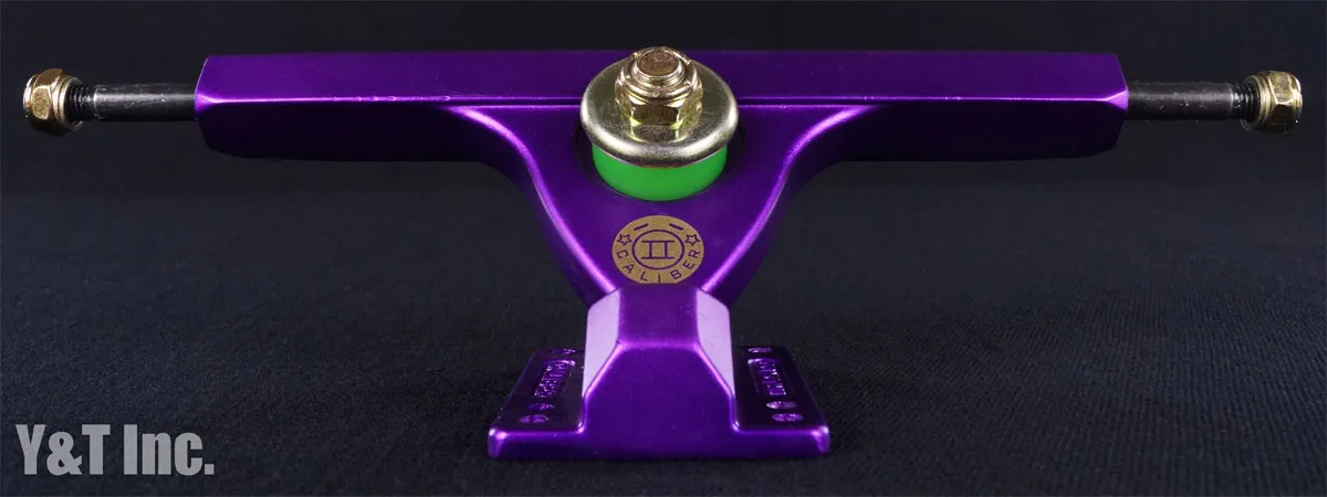 キャリバー2 テンフォーティーフォー サテンパープルの画像2 画像:キャリバー2 テンフォーティーフォー サテンパープル_2