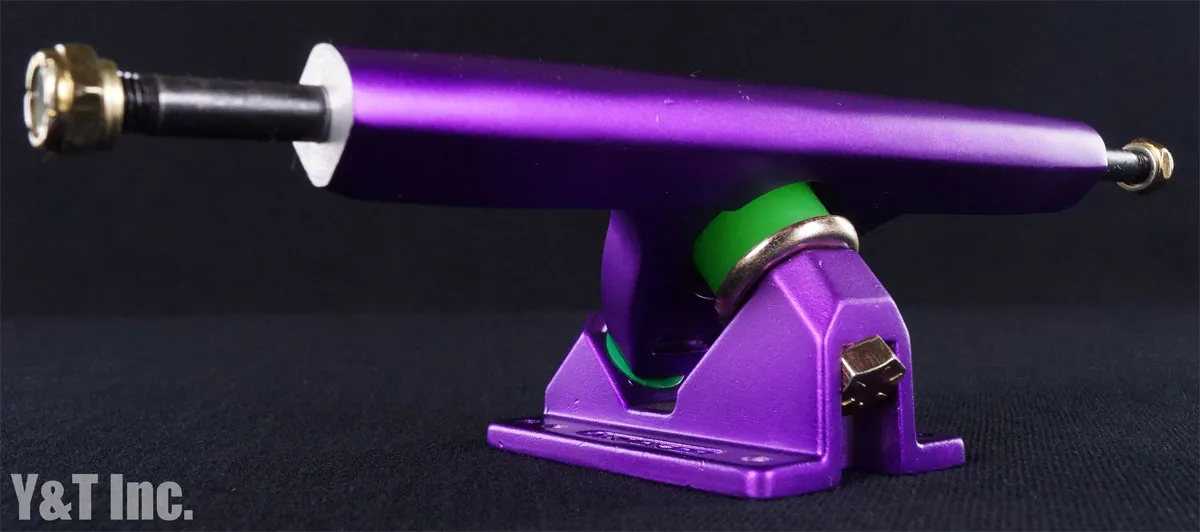 キャリバー2 テンフォーティーフォー サテンパープルの画像3 画像:キャリバー2 テンフォーティーフォー サテンパープル_3