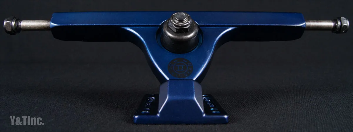 画像:キャリバー2 テンフィフティー ミッドナイト サテン ブルー_3