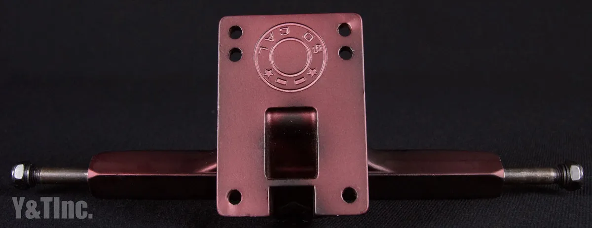 キャリバー2 テンフィフティー ミッドナイト サテン レッドの画像4 画像:キャリバー2 テンフィフティー ミッドナイト サテン レッド_4