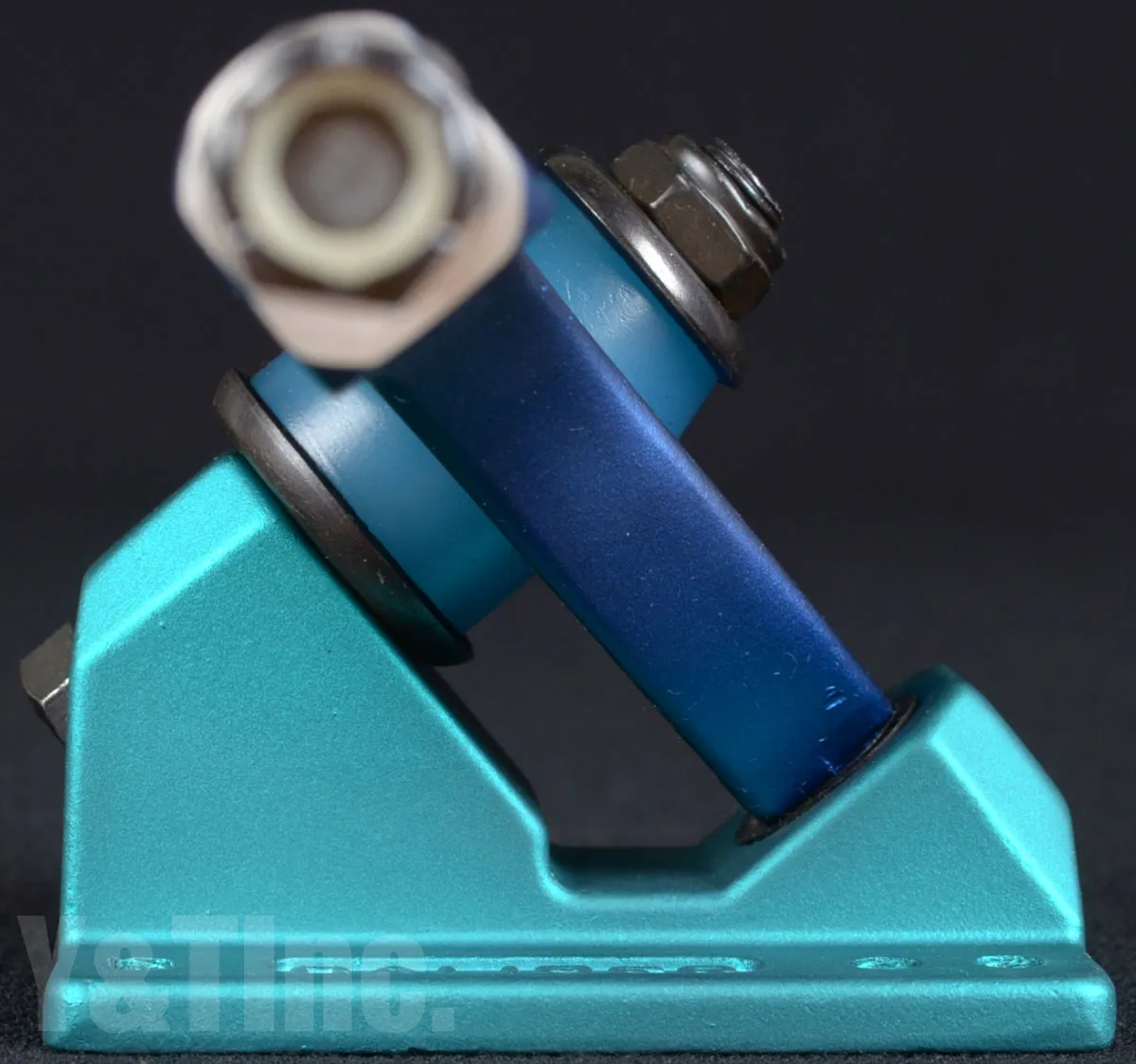 キャリバー2 テンフィフティー ツートーンブルーの画像5 画像:キャリバー2 テンフィフティー ツートーンブルー_5