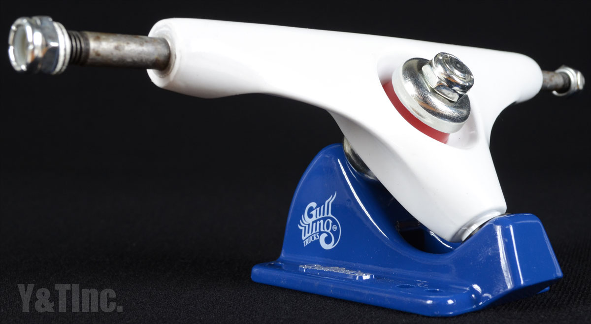 GULLWING CHARGER 9 WHITE NAVY_2