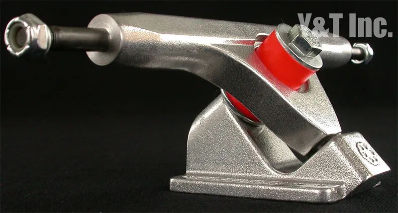 画像:ガンメタル 10マグナム 50度_2