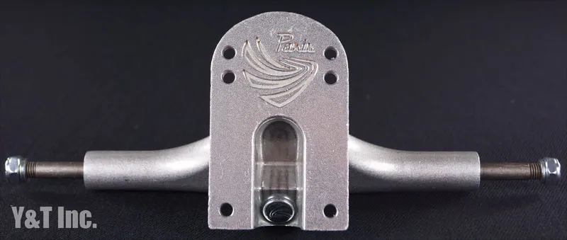 画像:パリストラック V2 180 シルバー 43度_4