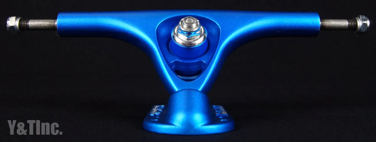 パリストラック V2 180 サテンブルーの画像1 画像:パリストラック V2 180 サテンブルー_1