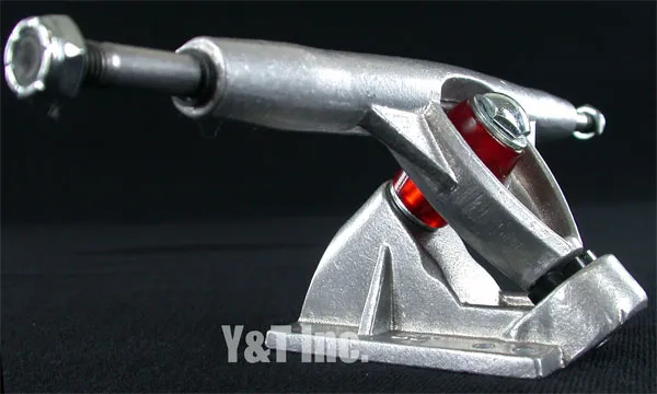 画像:ランダル R2-180 クリアレッドブッシュ_2