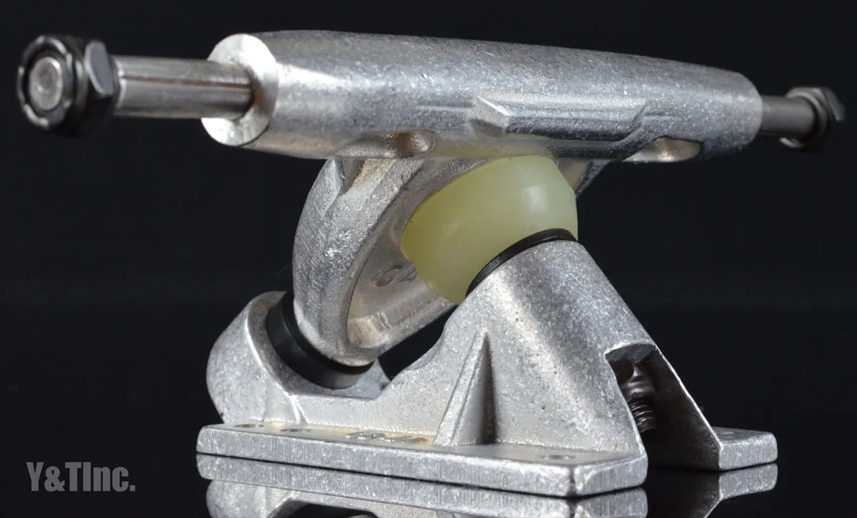 ランダル R2-125 ゴーストブッシュ 強化キングピンの画像3 画像:ランダル R2-125 ゴーストブッシュ 強化キングピン_3