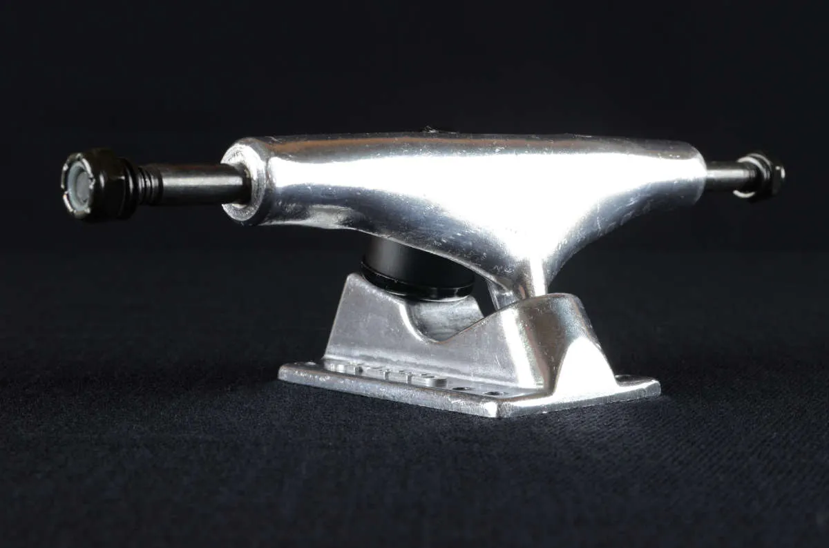 スピード TKP 134 シルバーの画像2 画像:スピード TKP 134 シルバー_2