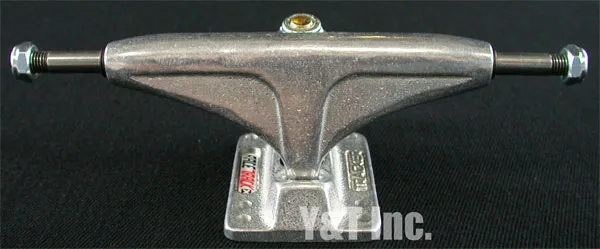 画像:トラッカー スラローム・レースX129シルバー_1