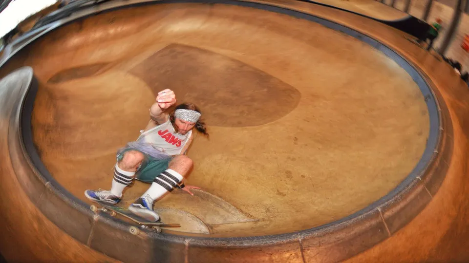 スケーターソックス 22 チューブソックス 白 スタイル3 ブラックブルーの画像3 画像:スケーターソックス 22 チューブソックス 白 スタイル3 ブラックブルー_3