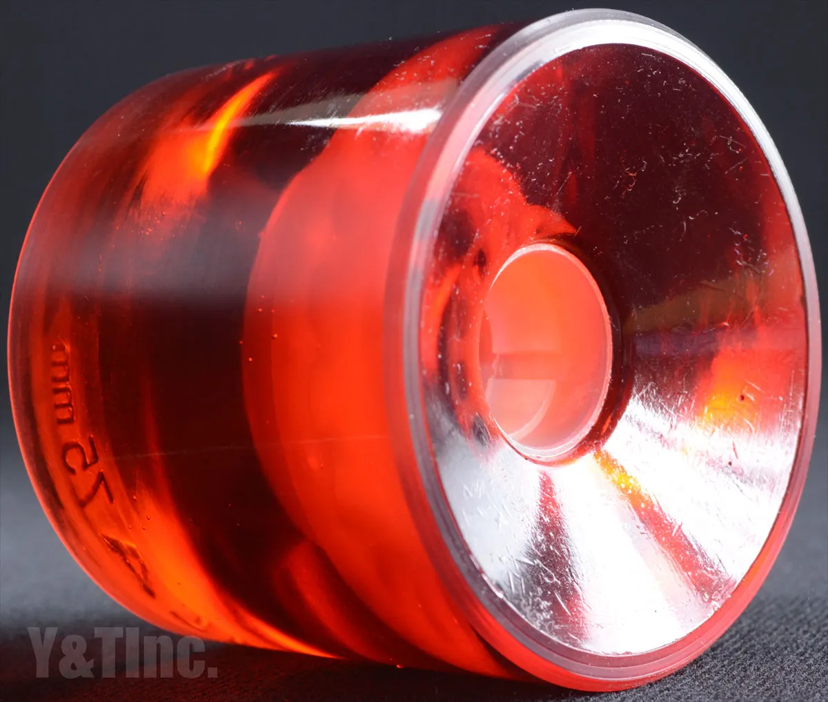 サイズミック アビラ ロードライダー 75mm 73a クリアーレッドの画像3 画像:サイズミック アビラ ロードライダー 75mm 73a クリアーレッド_3