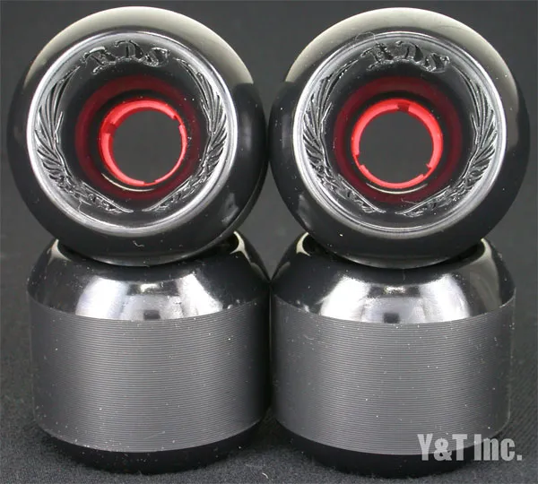 ブルドッグスケーツ ブラックデス ダブコン 64mm 99aの画像1 画像:ブルドッグスケーツ ブラックデス ダブコン 64mm 99a_1