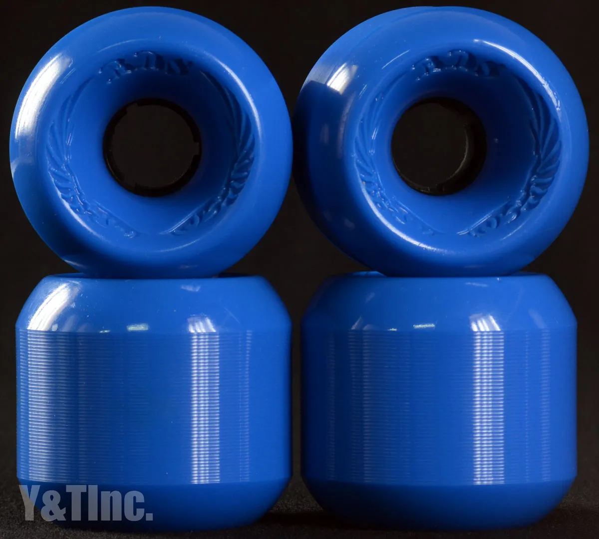 ブルドッグスケーツ ダブコン 64mm 99a ブルーの画像1 画像:ブルドッグスケーツ ダブコン 64mm 99a ブルー_1