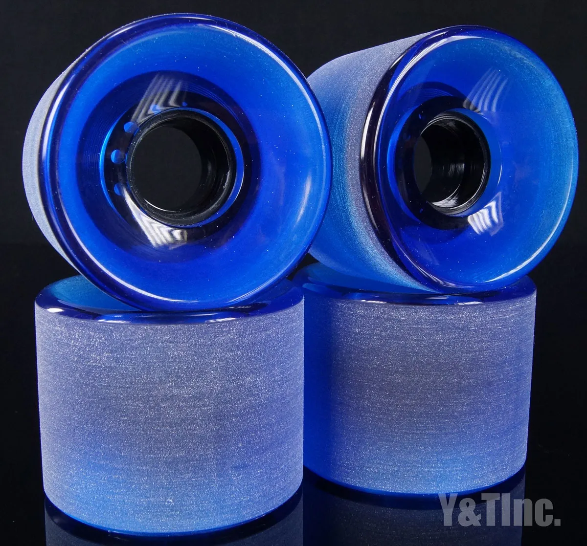 ブランク クルーザー 65mm 80a ストーングラウンド クリアブルーの画像1 画像:ブランク クルーザー 65mm 80a ストーングラウンド クリアブルー_1