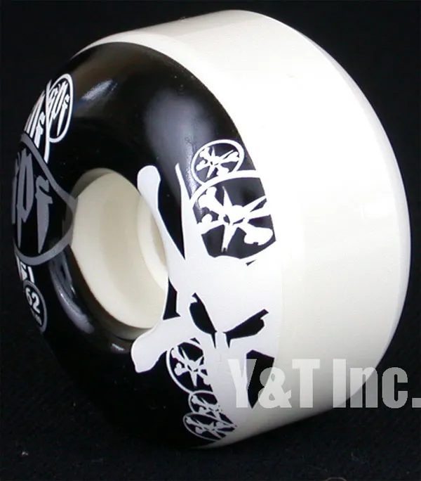 画像:ボーンズ スケートパークスタンダード 62mm 101a_2