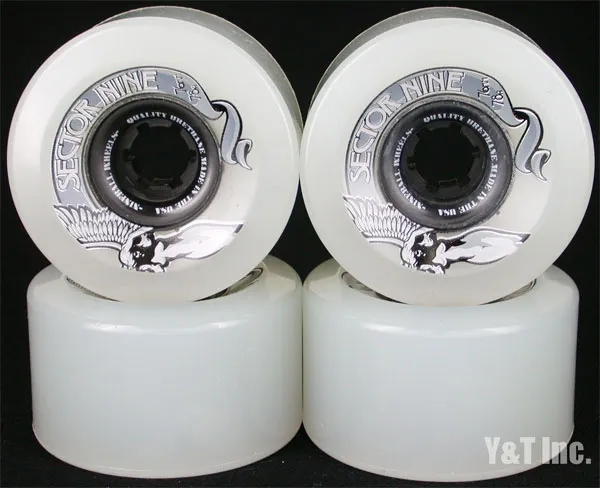 セクターナイン ゴッデスオブスピード 76mm 78a ホワイト ブラックの画像1 画像:セクターナイン ゴッデスオブスピード 76mm 78a ホワイト ブラック_1