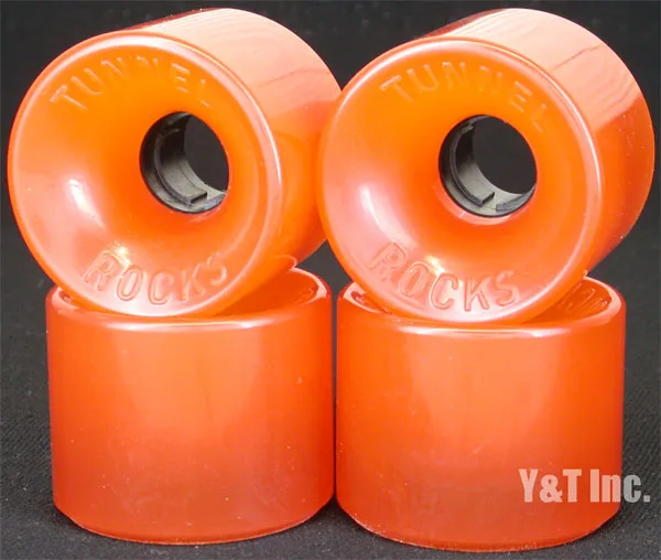 トンネル ロック 63mm 82a クリアーオレンジの画像1 画像:トンネル ロック 63mm 82a クリアーオレンジ_1