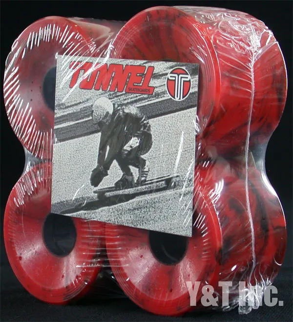 トンネル タランチュラ 70mm 78a レーシングウレタン レッドブラックの画像3 画像:トンネル タランチュラ 70mm 78a レーシングウレタン レッドブラック_3